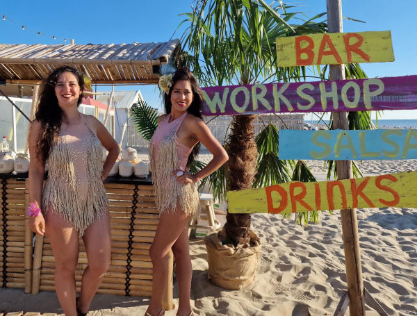 Cubaanse danseressen en Cubaanse Gastvrouwen voor je feest